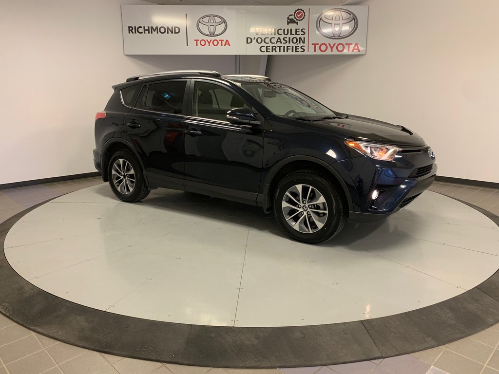 RAV4 Hybrid LE+ 2017 à Richmond, Québec - 16 - w1024h768px