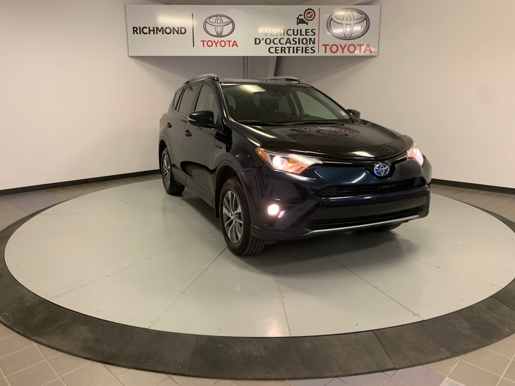 RAV4 Hybrid LE+ 2017 à Richmond, Québec - 19 - w1024h768px