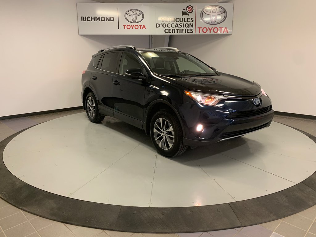 RAV4 Hybrid LE+ 2017 à Richmond, Québec - 18 - w1024h768px