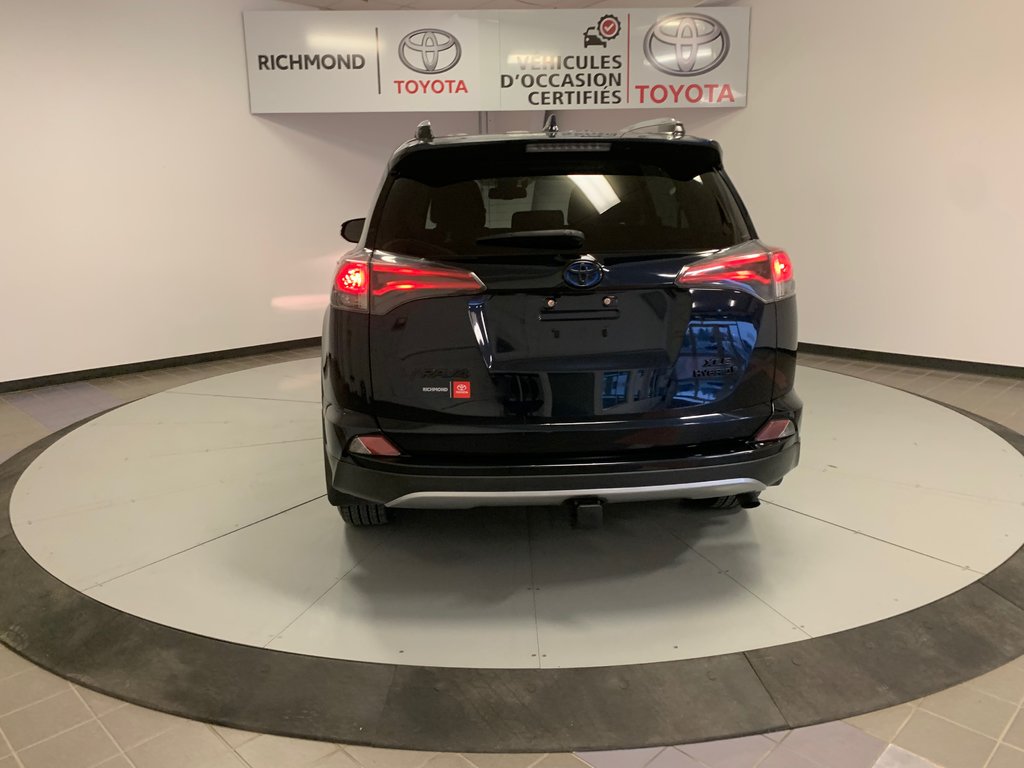 RAV4 Hybrid LE+ 2017 à Richmond, Québec - 8 - w1024h768px