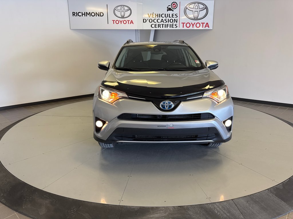 Toyota RAV4 Hybrid XLE AWD 2017 à Richmond, Québec - 13 - w1024h768px