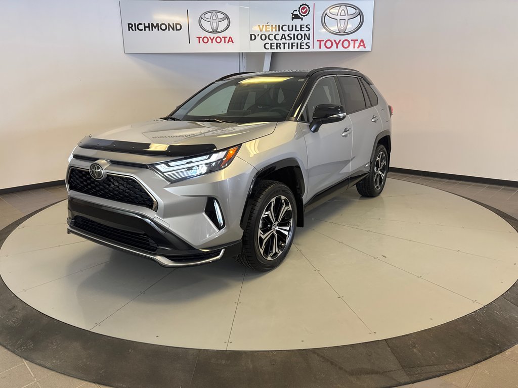 2025 Toyota RAV4 Plug-In Hybrid XSE AWD *RABAIS DÉMO* in Richmond, Quebec - 2 - w1024h768px