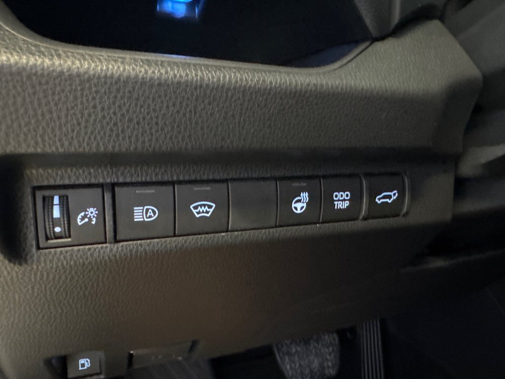 2025 Toyota RAV4 Plug-In Hybrid XSE AWD *RABAIS DÉMO* in Richmond, Quebec - 30 - w1024h768px