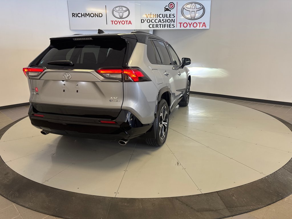 2025 Toyota RAV4 Plug-In Hybrid XSE AWD *RABAIS DÉMO* in Richmond, Quebec - 9 - w1024h768px