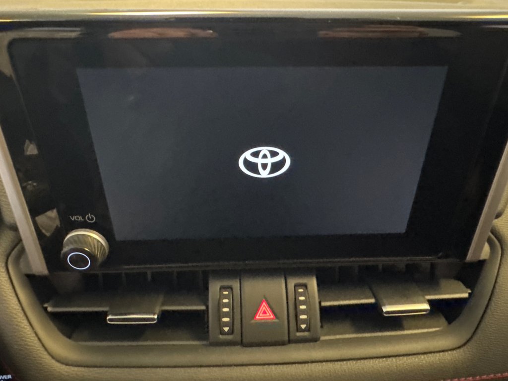 2025 Toyota RAV4 Plug-In Hybrid XSE AWD *RABAIS DÉMO* in Richmond, Quebec - 22 - w1024h768px