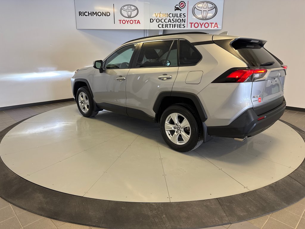 2019 Toyota RAV4 LE AWD *BAS KILOMÉTRAGE* in Richmond, Quebec - 6 - w1024h768px