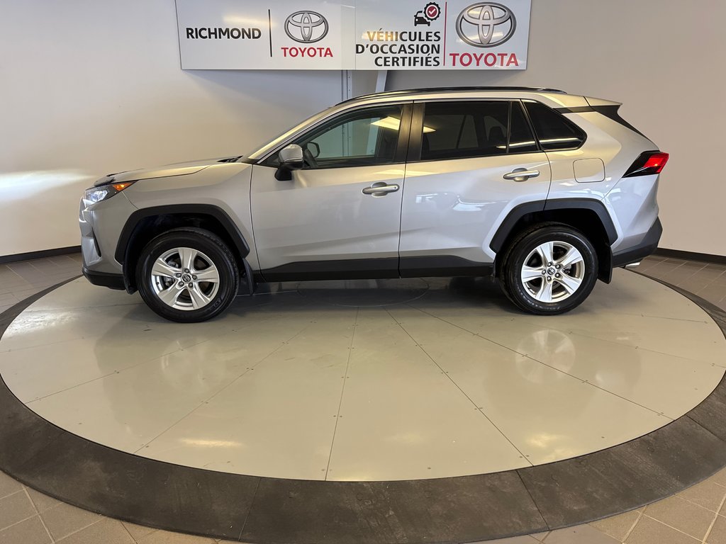 2019 Toyota RAV4 LE AWD *BAS KILOMÉTRAGE* in Richmond, Quebec - 4 - w1024h768px