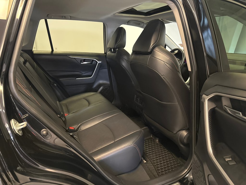 Toyota RAV4 TRAIL *TRÈS BEAU VÉHICULE* 2019 à Richmond, Québec - 19 - w1024h768px