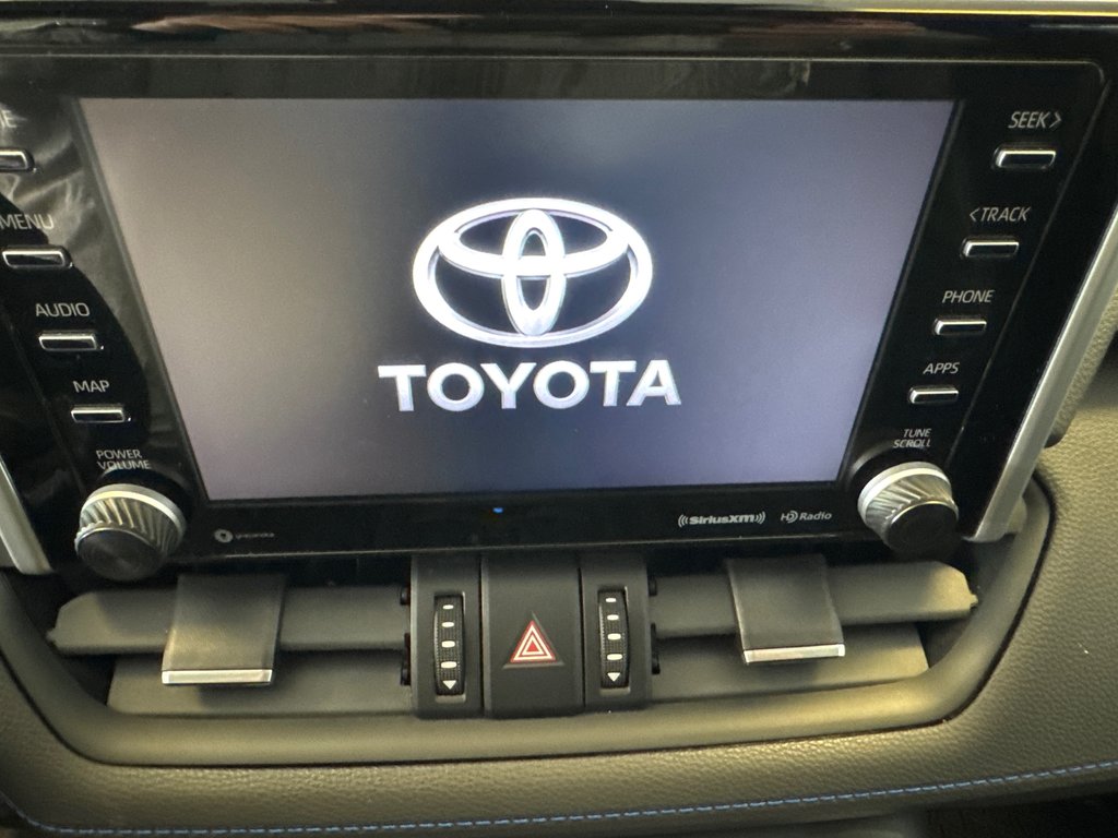 2020 Toyota RAV4 in Richmond, Quebec - 21 - w1024h768px