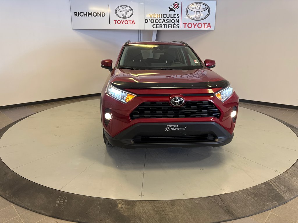 2020 Toyota RAV4 XLE FWD *TRÈS BEAU VÉHICULE* in Richmond, Quebec - 13 - w1024h768px