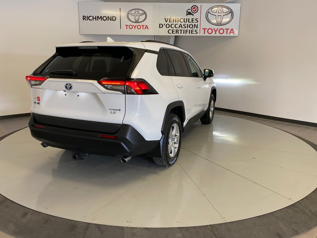 2021 Toyota RAV4 Hybrid LE *GARANTIE PROLONGÉE* in Richmond, Quebec - 8 - w1024h768px