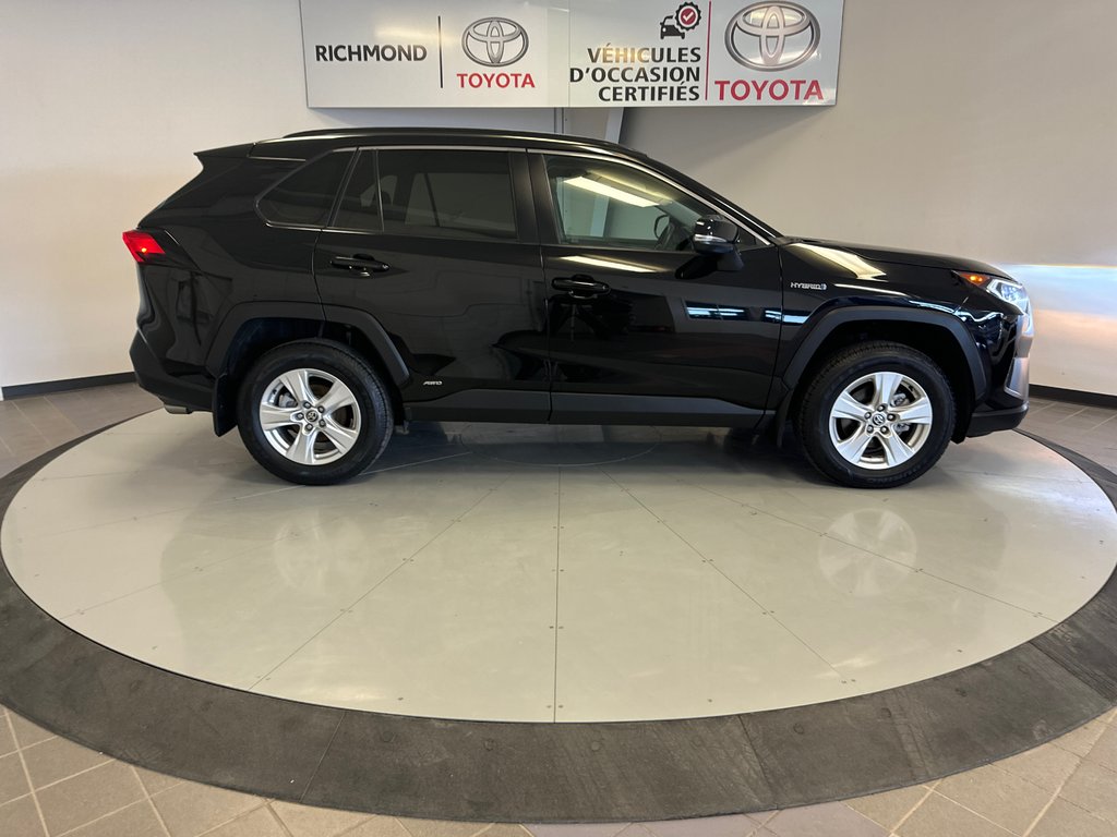 RAV4 Hybrid XLE 2021 à Richmond, Québec - 10 - w1024h768px