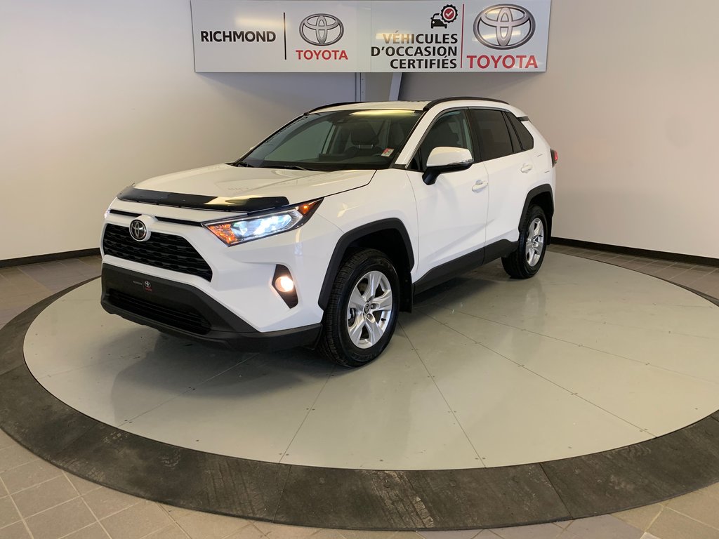 RAV4  2021 à Richmond, Québec - 2 - w1024h768px