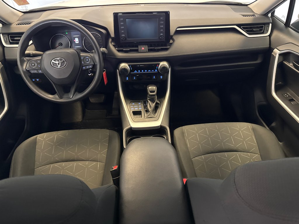 Toyota RAV4 LE AWD 2021 à Richmond, Québec - 14 - w1024h768px