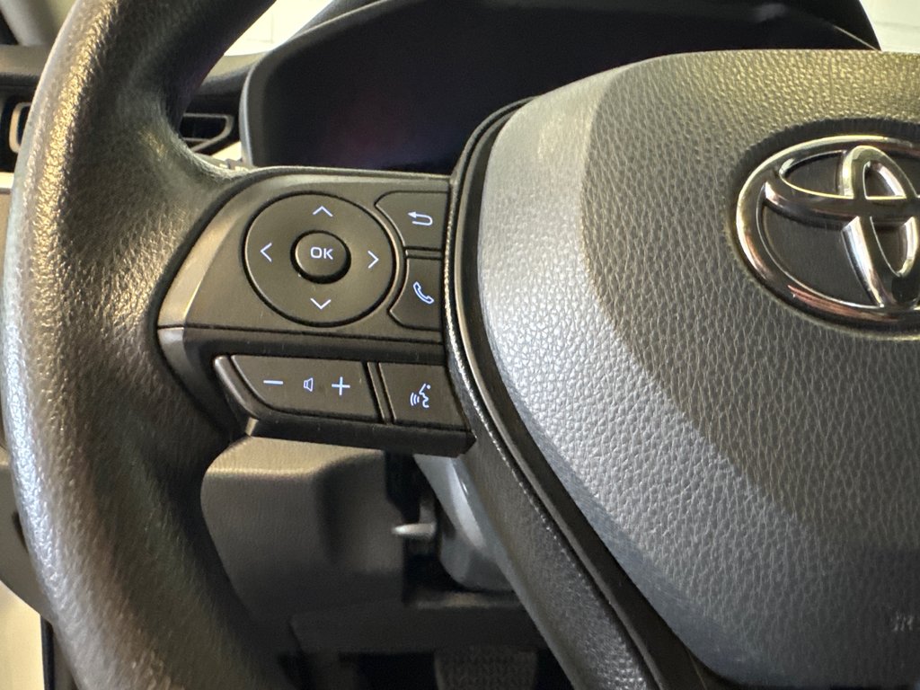 Toyota RAV4 LE AWD 2021 à Richmond, Québec - 27 - w1024h768px
