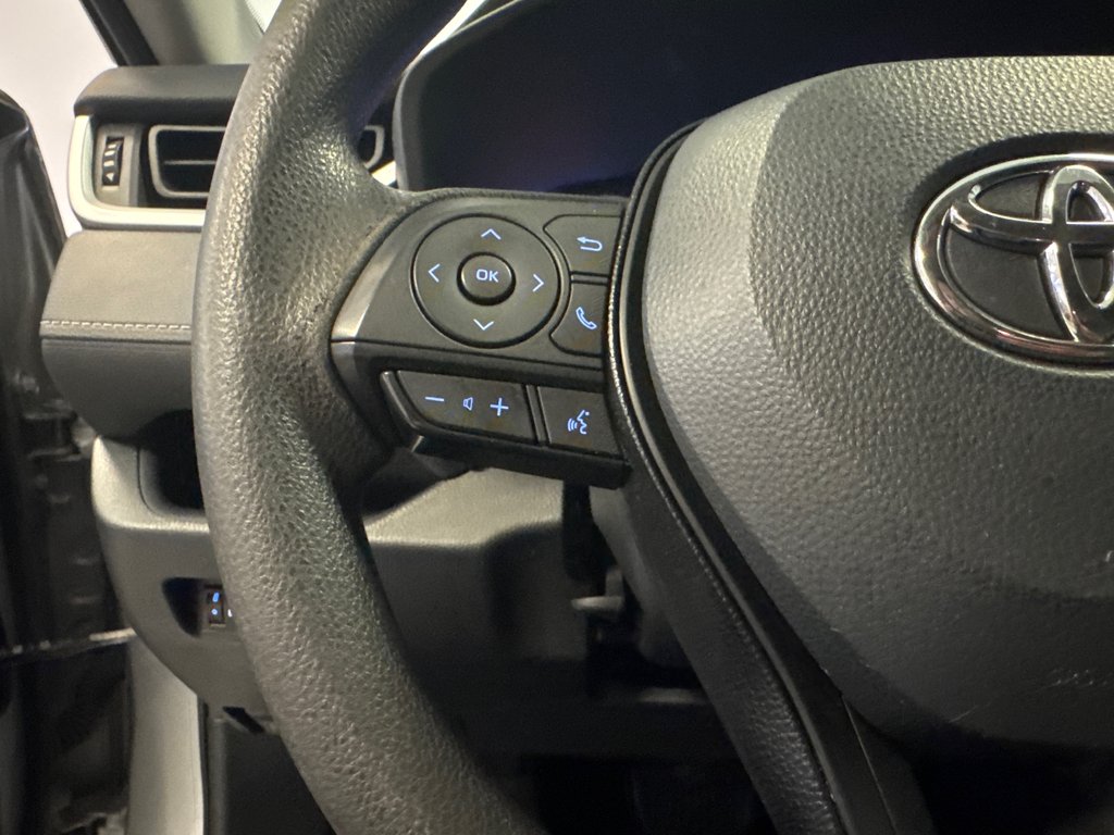 Toyota RAV4 LE FWD *TRÈS BEAU VÉHICULE* 2021 à Richmond, Québec - 27 - w1024h768px