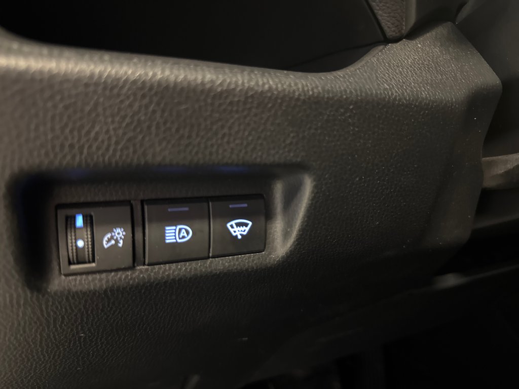 Toyota RAV4 LE FWD *TRÈS BEAU VÉHICULE* 2021 à Richmond, Québec - 29 - w1024h768px