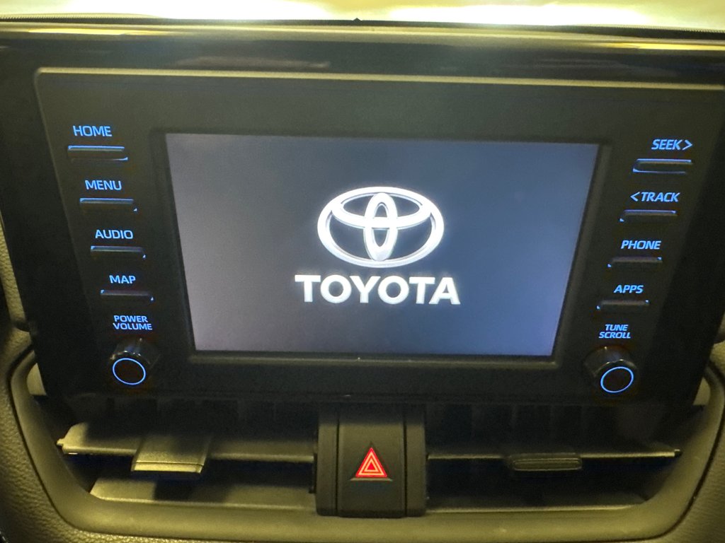 Toyota RAV4 LE FWD *TRÈS BEAU VÉHICULE* 2021 à Richmond, Québec - 20 - w1024h768px