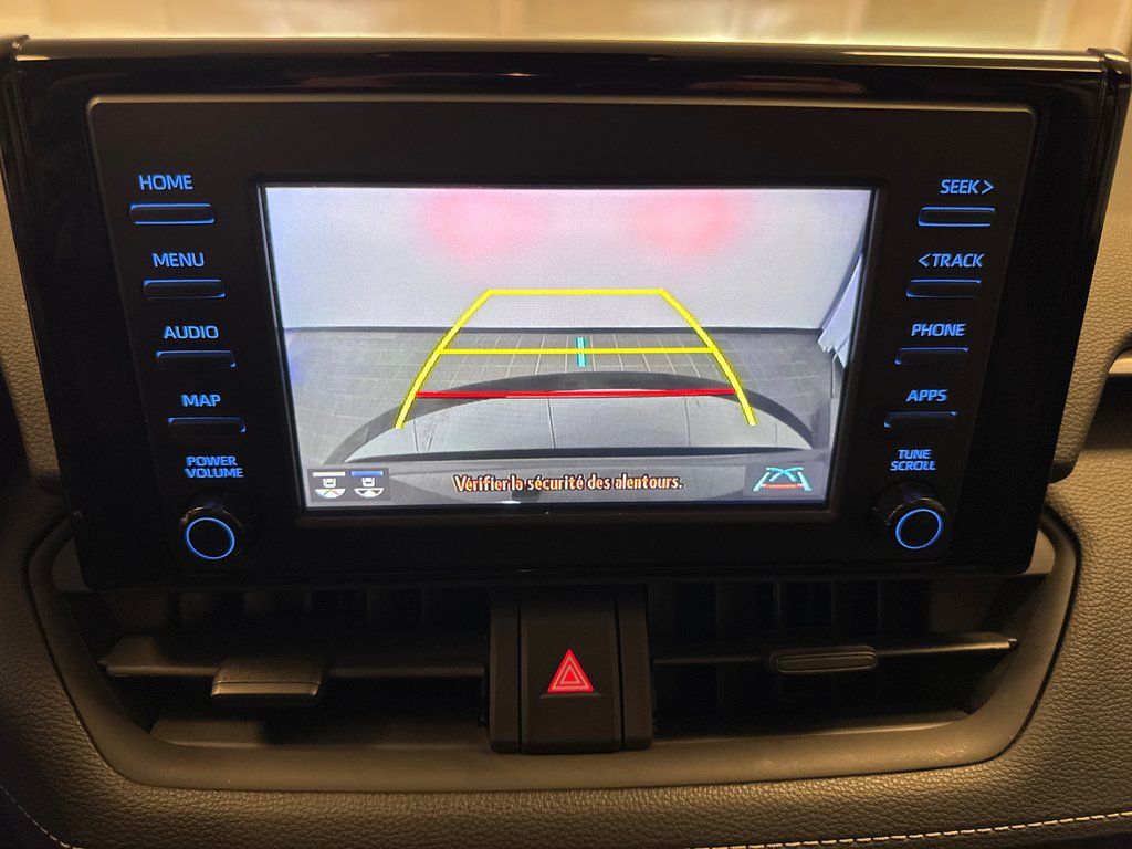 Toyota RAV4 LE FWD *TRÈS BEAU VÉHICULE* 2021 à Richmond, Québec - 24 - w1024h768px