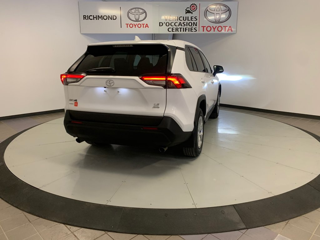 RAV4 LE 2022 à Richmond, Québec - 11 - w1024h768px