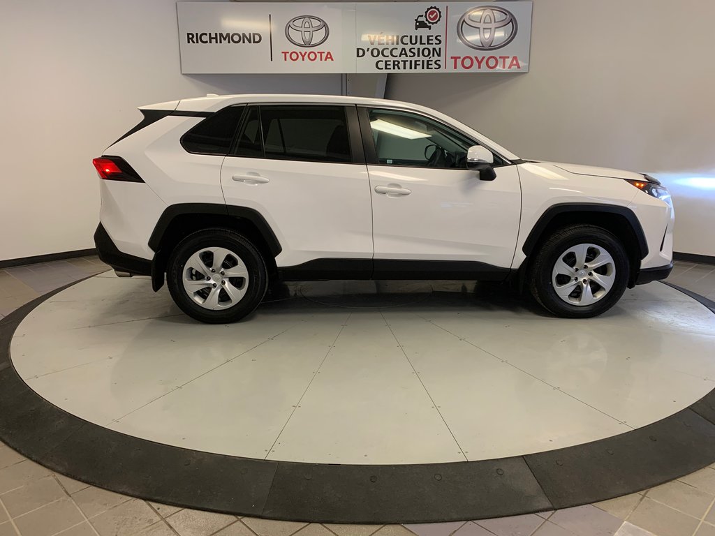 RAV4 LE 2022 à Richmond, Québec - 14 - w1024h768px