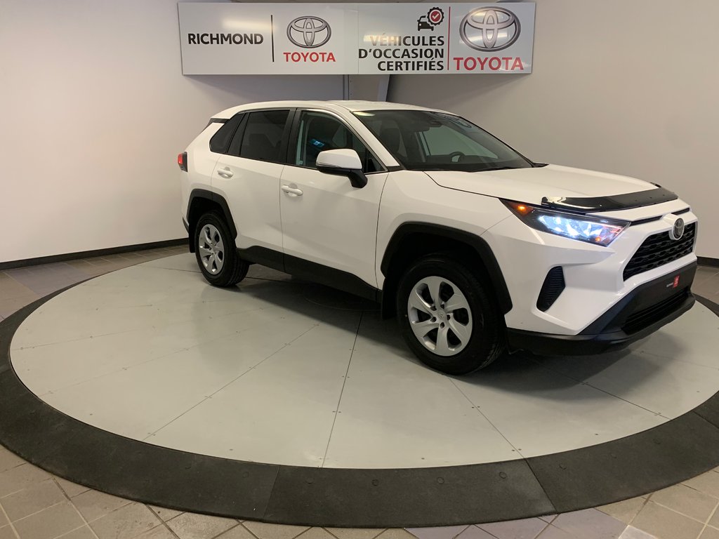 RAV4 LE 2022 à Richmond, Québec - 16 - w1024h768px