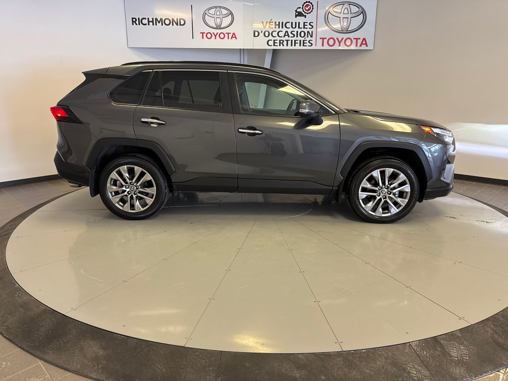 2023 Toyota RAV4 in Richmond, Quebec - 10 - w1024h768px