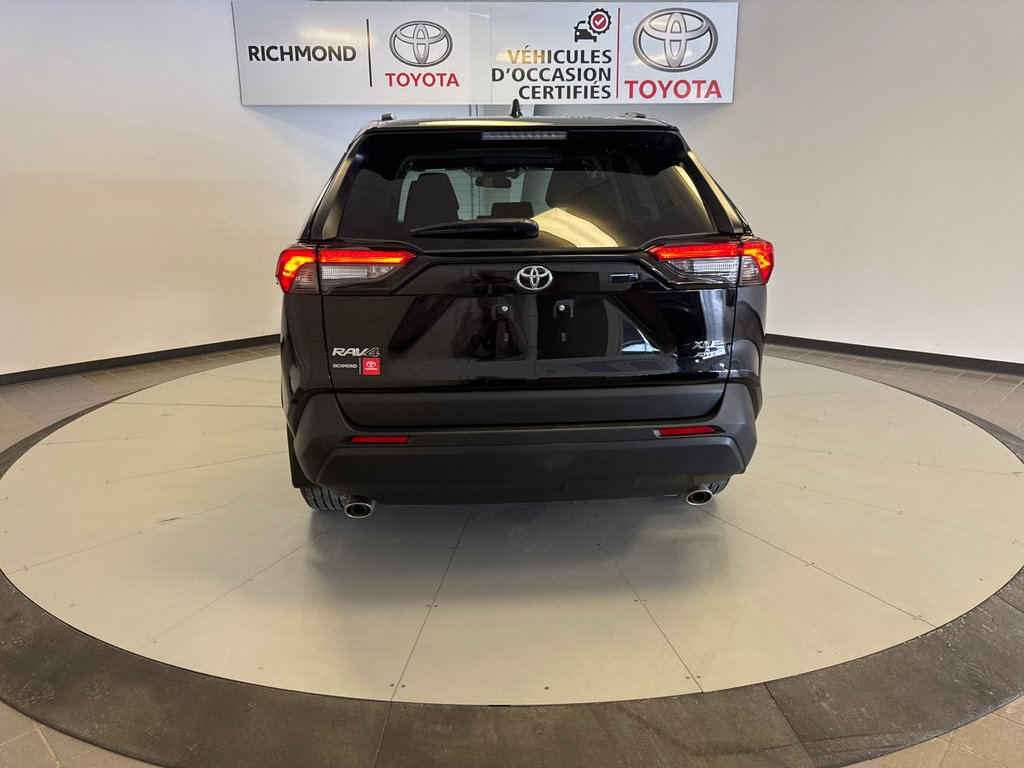 2025 Toyota RAV4 XLE AWD *RABAIS DÉMO* in Richmond, Quebec - 7 - w1024h768px