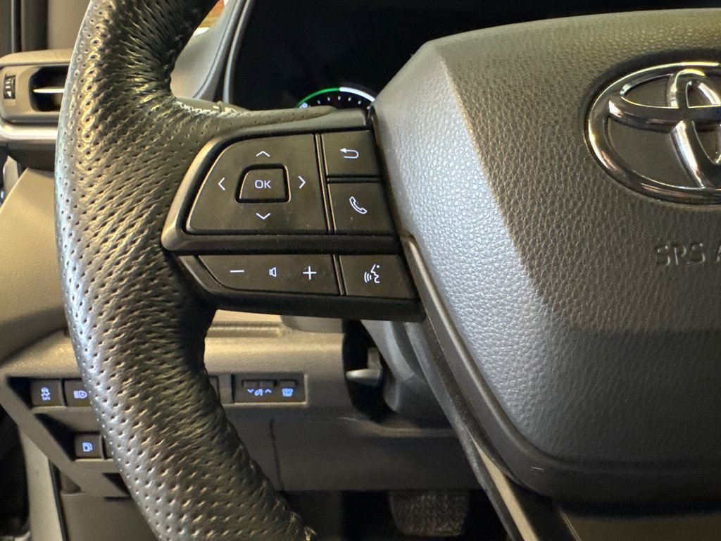 Toyota Sienna LE AWD *TRÈS BEAU VÉHICULE* 2022 à Richmond, Québec - 28 - w1024h768px
