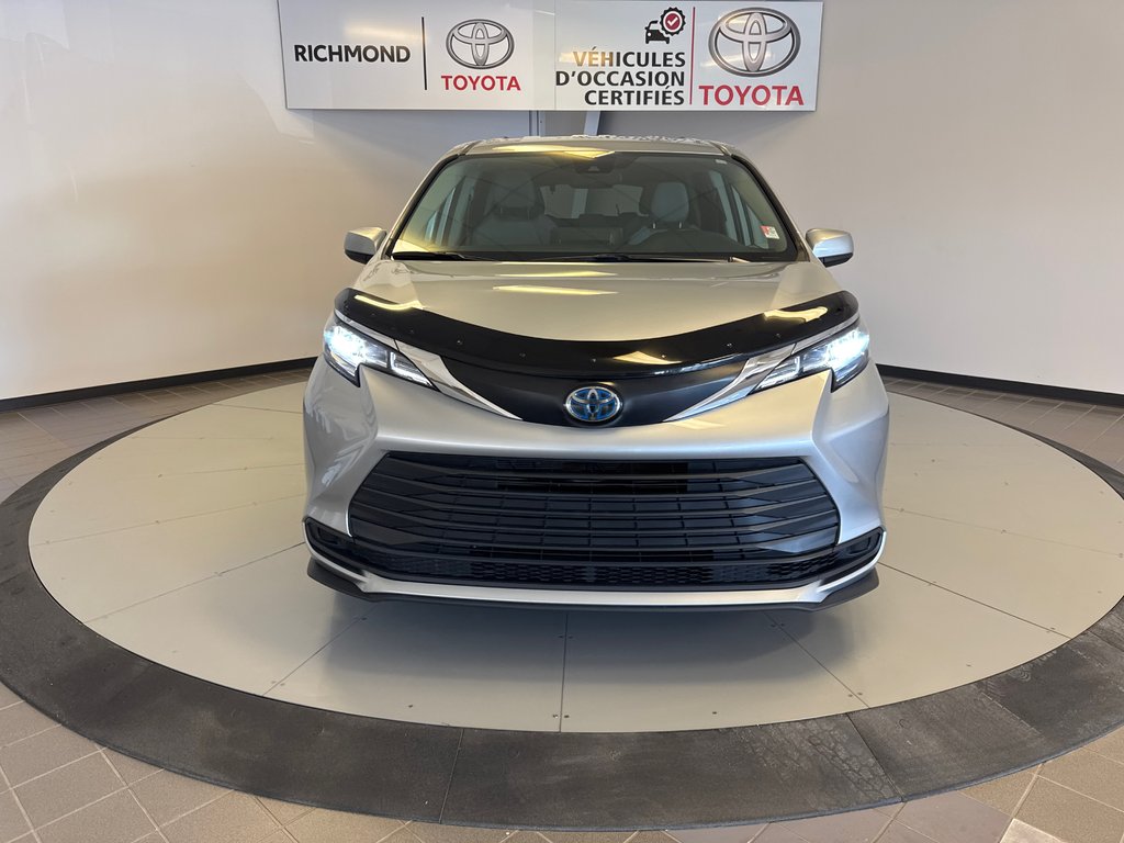 Toyota Sienna LE AWD *TRÈS BEAU VÉHICULE* 2022 à Richmond, Québec - 13 - w1024h768px