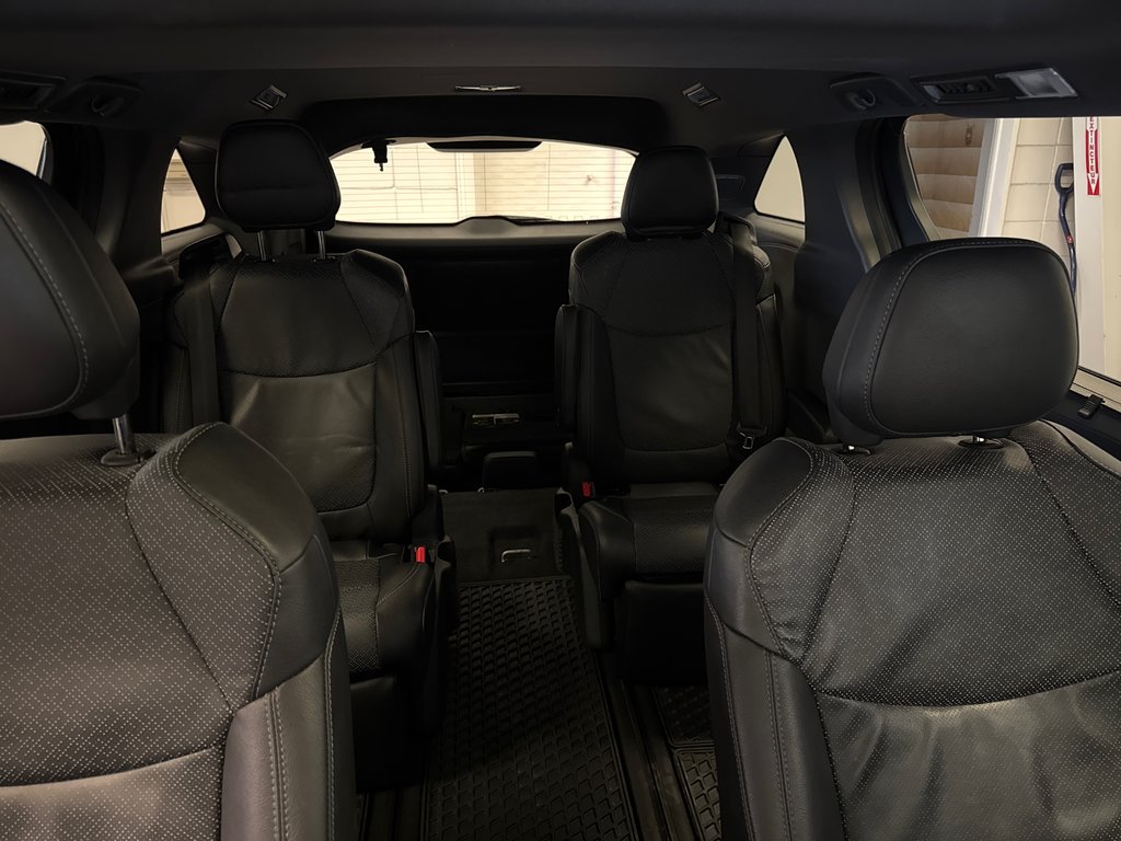 Toyota Sienna XSE AWD *25e ANNIVERSAIRE* TRÈS RARE! 2023 à Richmond, Québec - 21 - w1024h768px