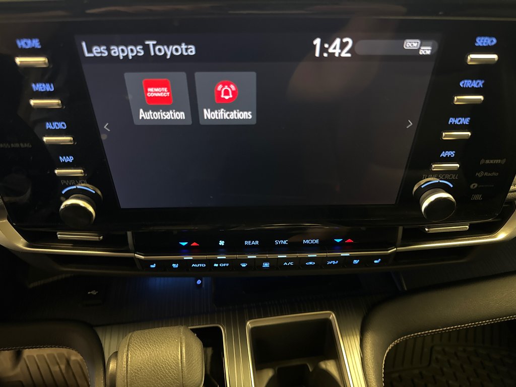 Toyota Sienna XSE AWD *25e ANNIVERSAIRE* TRÈS RARE! 2023 à Richmond, Québec - 28 - w1024h768px