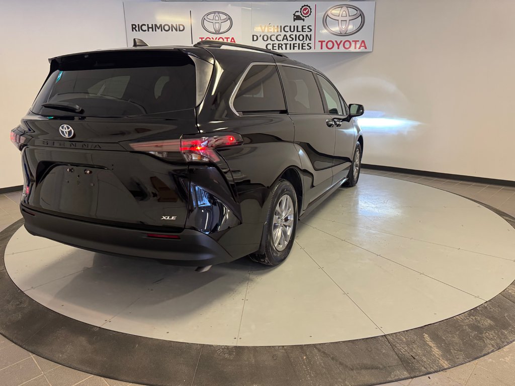 Toyota Sienna XLE FWD *DÉMO +BAS KILOMÉTRAGE* 2025 à Richmond, Québec - 8 - w1024h768px