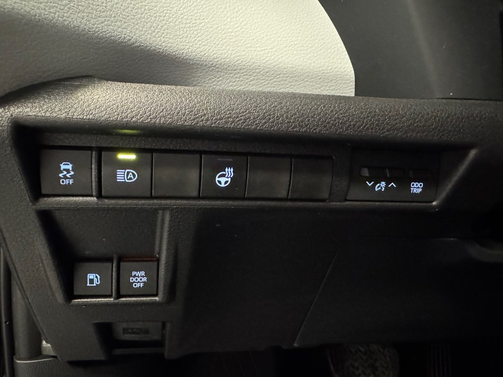 Toyota Sienna XLE FWD *DÉMO +BAS KILOMÉTRAGE* 2025 à Richmond, Québec - 32 - w1024h768px