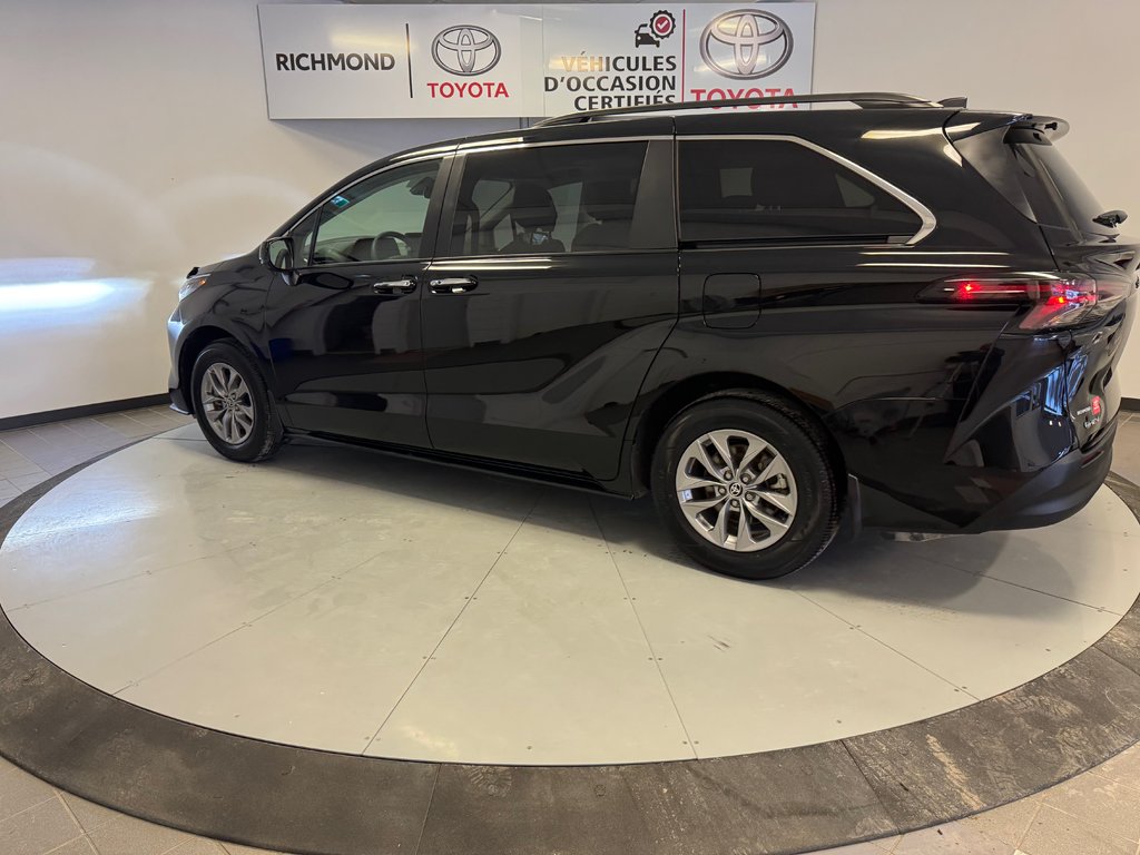 Toyota Sienna XLE FWD *DÉMO +BAS KILOMÉTRAGE* 2025 à Richmond, Québec - 5 - w1024h768px