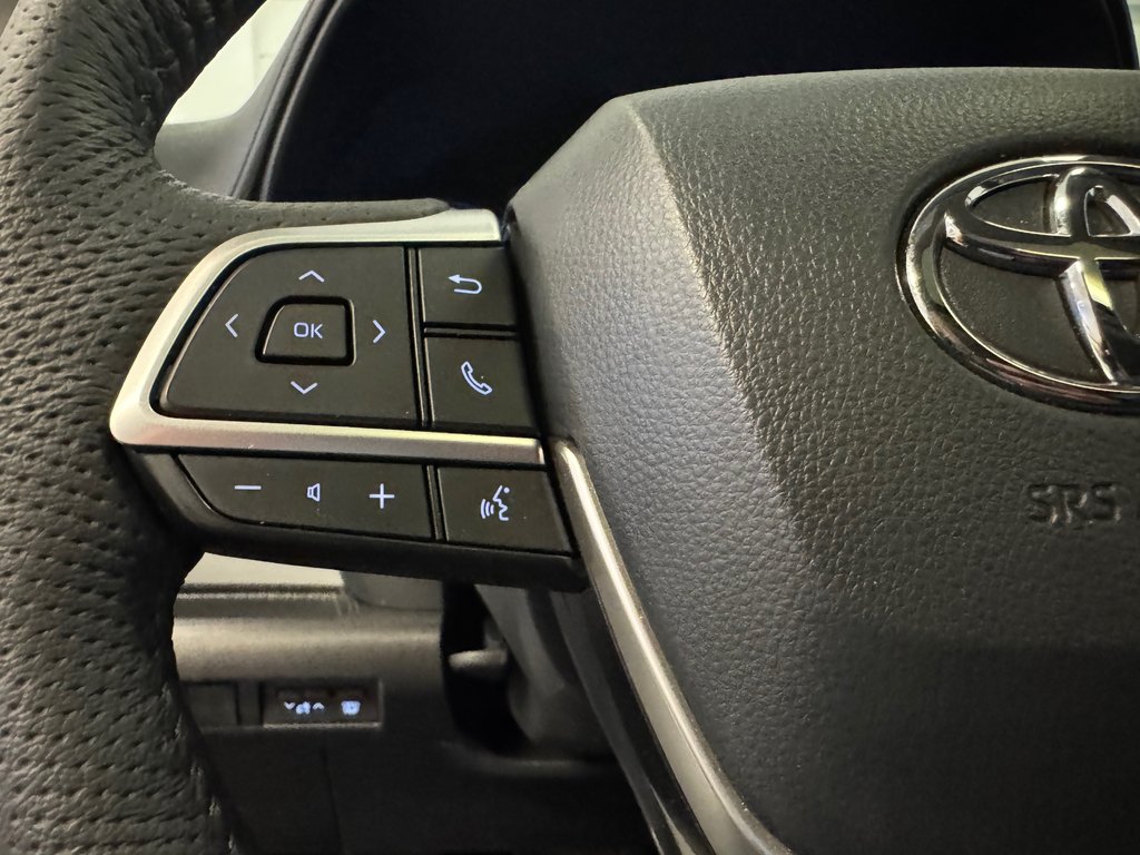 Toyota Sienna XLE FWD *DÉMO +BAS KILOMÉTRAGE* 2025 à Richmond, Québec - 30 - w1024h768px