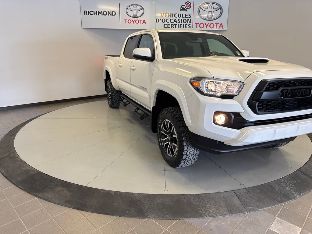 Toyota Tacoma TRD SPORT *TRÈS BEAU CAMION + BODY LIFT TOYOTA* 2023 à Richmond, Québec - 12 - w1024h768px
