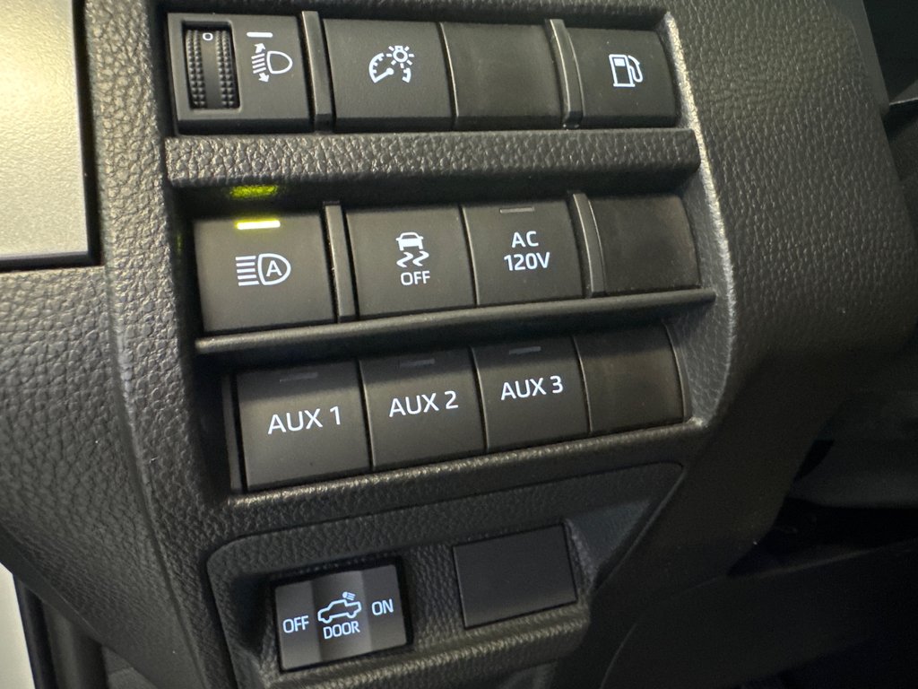 Toyota Tacoma TRD Hybrid *DÉMONSTRATEUR* 2025 à Richmond, Québec - 33 - w1024h768px