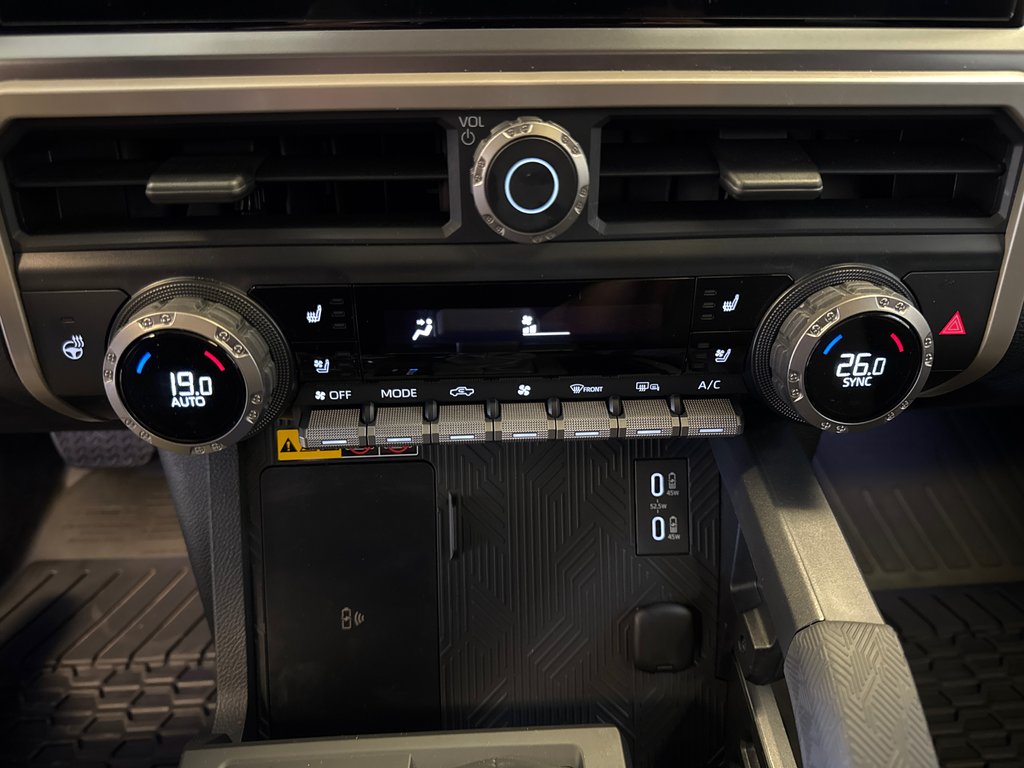Toyota Tacoma TRD Hybrid *DÉMONSTRATEUR* 2025 à Richmond, Québec - 26 - w1024h768px