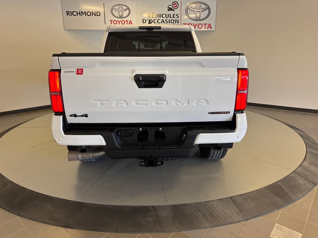 Toyota Tacoma TRD Hybrid *DÉMONSTRATEUR* 2025 à Richmond, Québec - 7 - w1024h768px