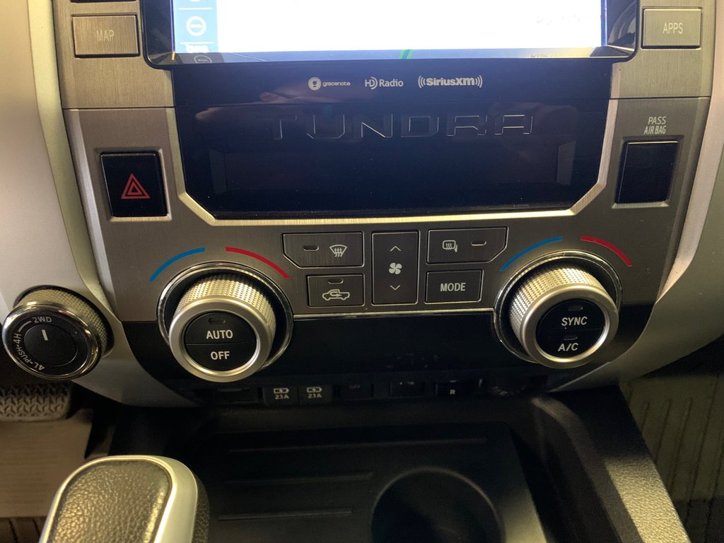 2020  Tundra DOUBLE CAB in Richmond, Quebec - 26 - w1024h768px