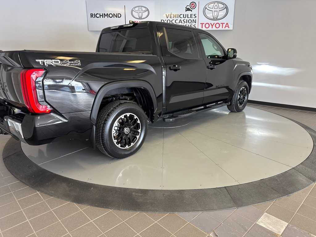 2022 Toyota Tundra SR5 TRD *TRÈS BEAU CAMION* in Richmond, Quebec - 9 - w1024h768px