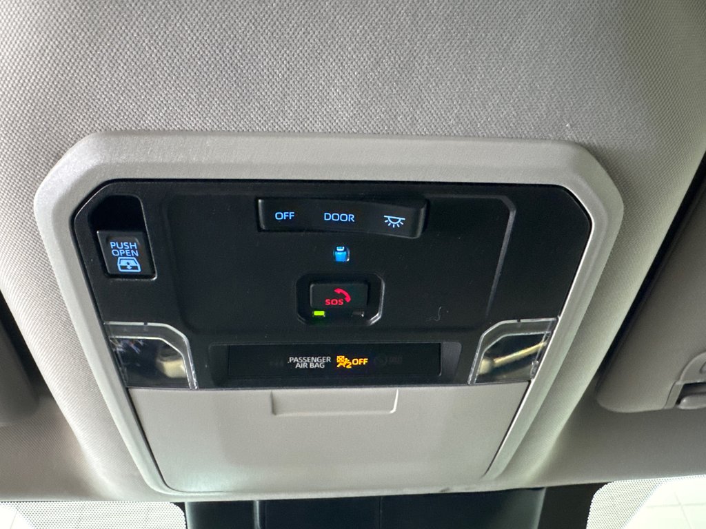 2022 Toyota Tundra SR5 TRD *TRÈS BEAU CAMION* in Richmond, Quebec - 31 - w1024h768px