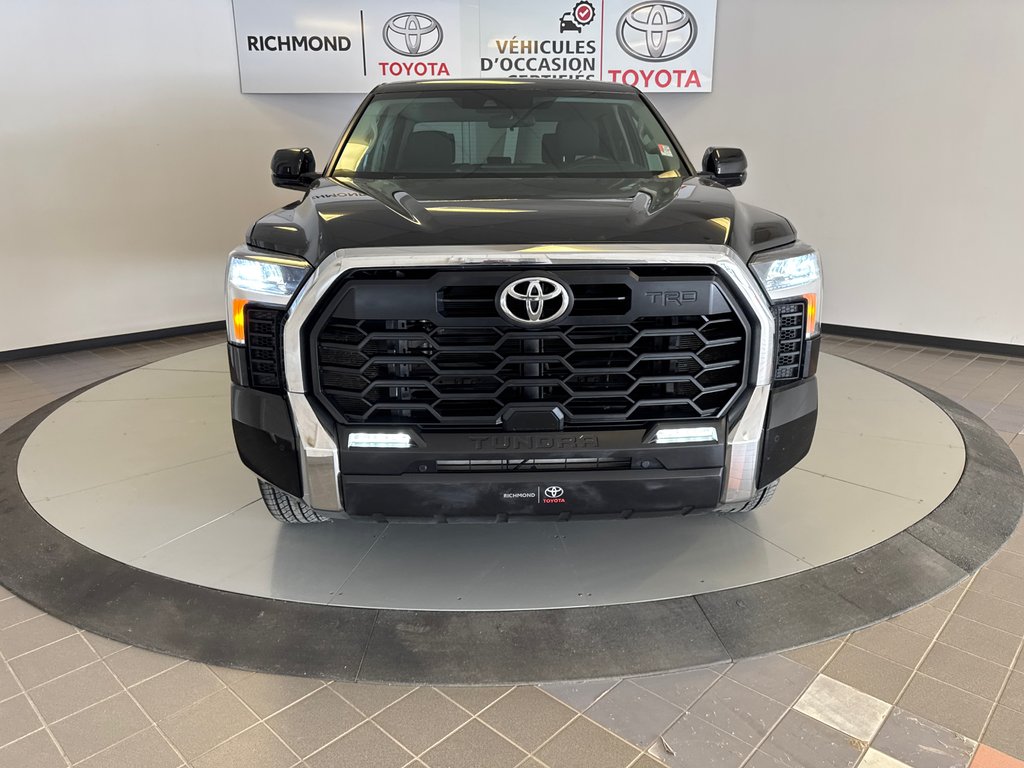 2022 Toyota Tundra SR5 TRD *TRÈS BEAU CAMION* in Richmond, Quebec - 14 - w1024h768px