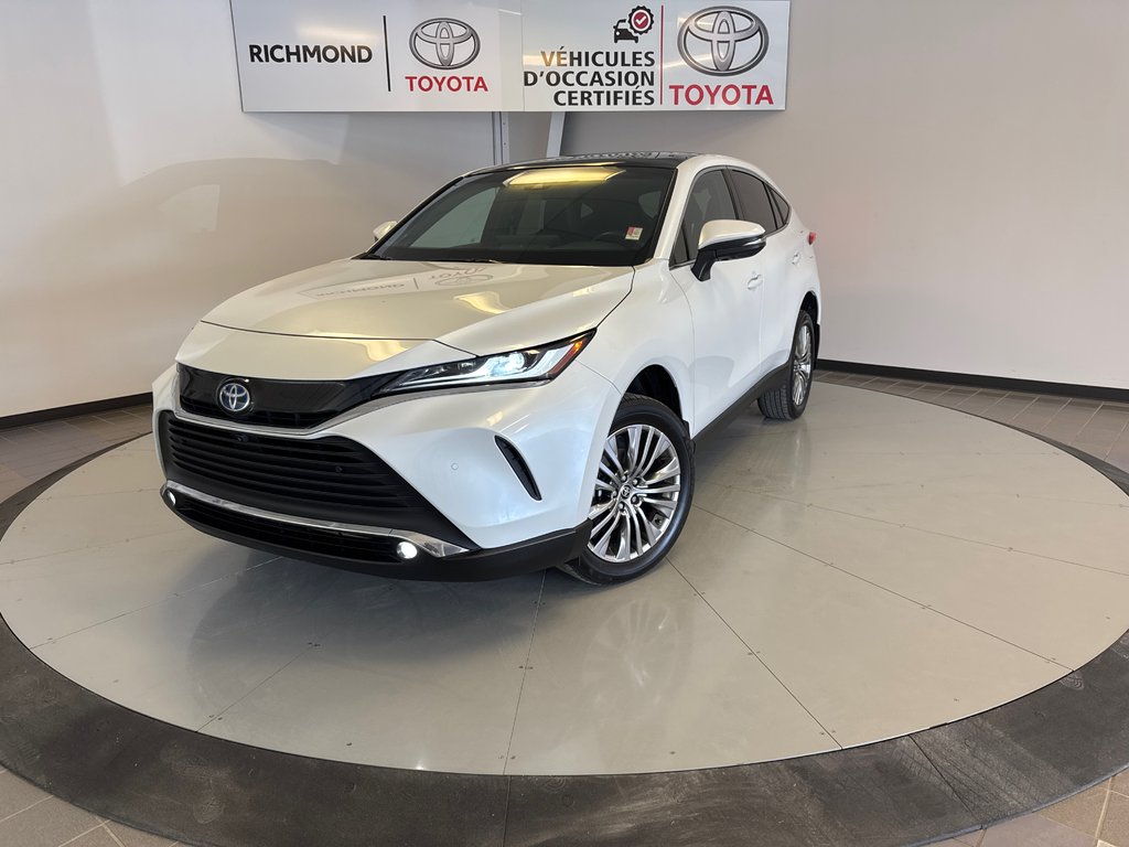 2024 Toyota Venza HYBRIDE LIMITED AWD *TRÈS BEAU VÉHICULE* in Richmond, Quebec - 1 - w1024h768px