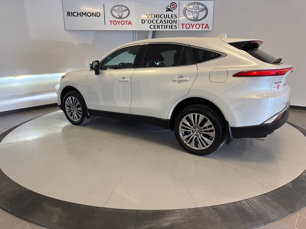 2024 Toyota Venza HYBRIDE LIMITED AWD *TRÈS BEAU VÉHICULE* in Richmond, Quebec - 5 - w1024h768px