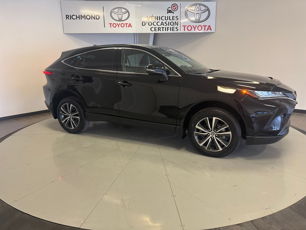 Toyota Venza LE AWD *BAS KILOMÉTRAGE* 2024 à Richmond, Québec - 11 - w1024h768px