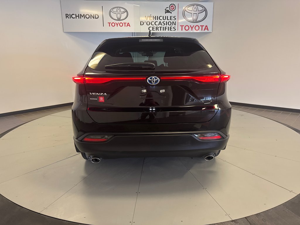 Toyota Venza LE AWD *BAS KILOMÉTRAGE* 2024 à Richmond, Québec - 7 - w1024h768px