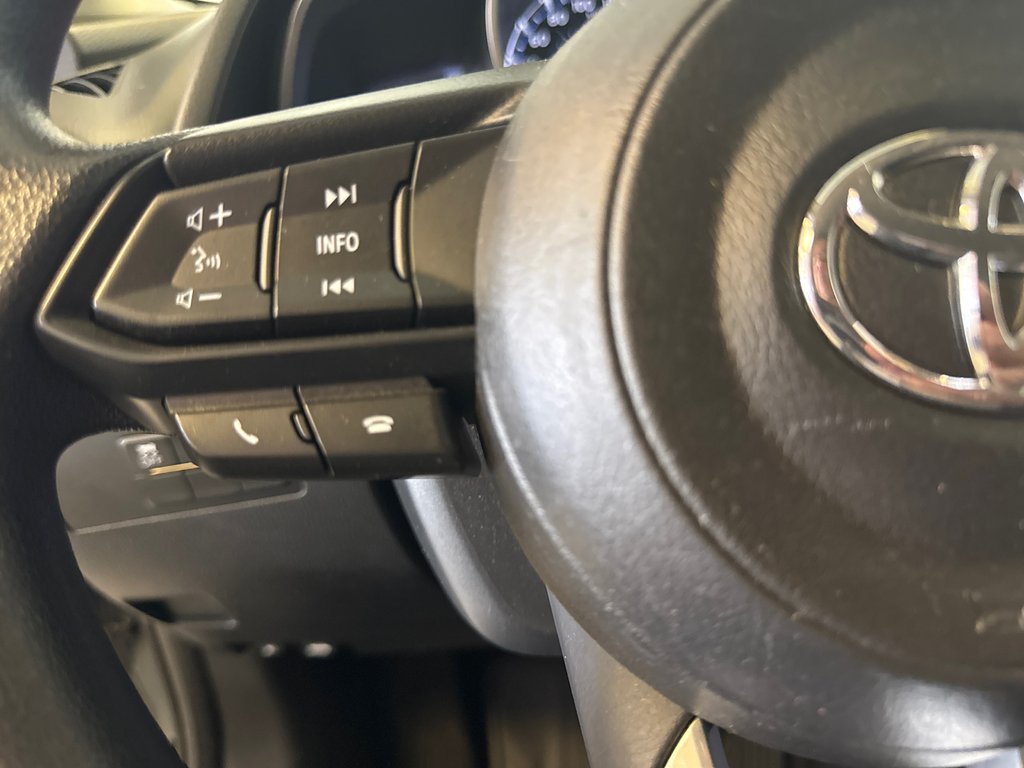 Toyota Yaris Hatchback *AUTOMATIQUE + BAS KILOMETRAGE* 2020 à Richmond, Québec - 26 - w1024h768px