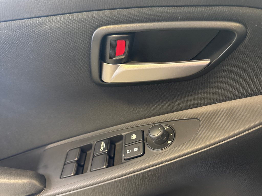 Toyota Yaris Hatchback *AUTOMATIQUE + BAS KILOMETRAGE* 2020 à Richmond, Québec - 29 - w1024h768px